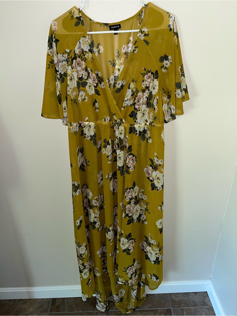 Torrid Floral Print Hi-Lo Maxi Chiffon Dress Yellow Green Size 1X EUC Boho Gypsy